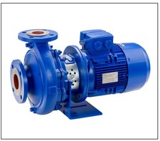 pompe neuf dans emballage