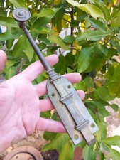 B 51 Ameublement Quincaillerie