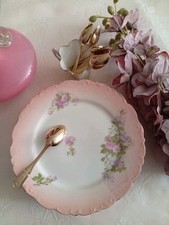 6 ASSIETTES A DESSERT EN PORCELAINE DE LIMOGES. BAWO ET DOTTER. XIXÈME.