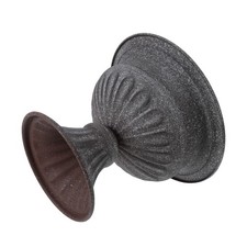  Vase sur pied en fer forgé