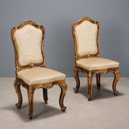 Chaises éclectiques anciennes - chaises,