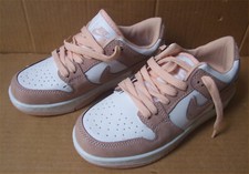 NIKE SB Dunk Low Rose Whisper