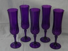 Lot de 5 flûtes à champagne en cristal d'ARQUES. Modèle LONGCHAMP.