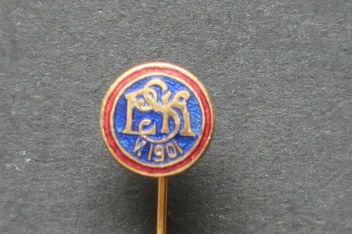 Pin football club sportif - pin's,