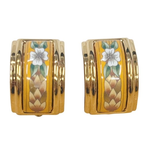 Boucles oreilles - boucles, d'oreilles