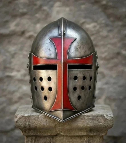 Casque croisé templier armure