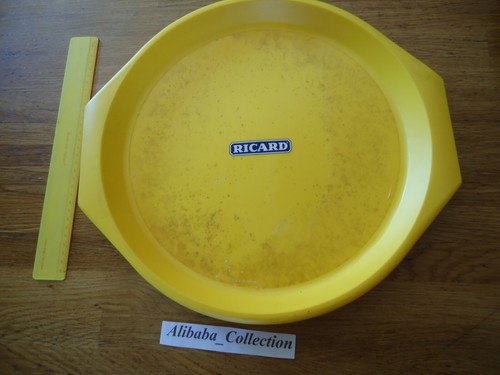 Rare plateau plastique - //,
