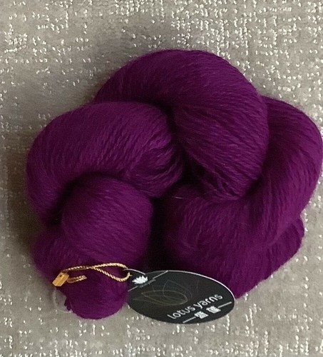 Purple angora yarn - 90%,