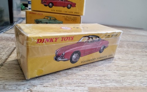 Volkswagen karmann ghia dinky