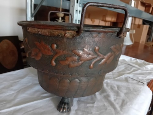 Chaudron cuivre décoré - chaudron,