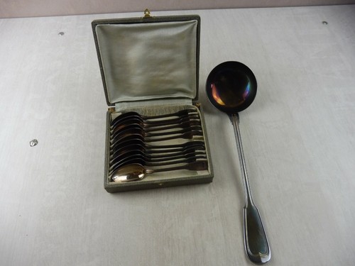 Ancienne ménagère lot 12 - ancienne,
