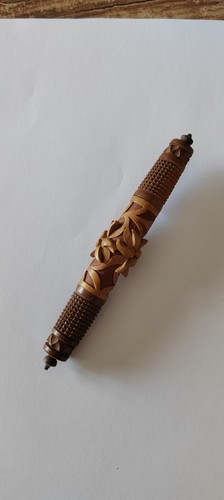 Ancien étui porte - , en
