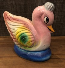 Jolie Et ancienne tirelire a