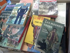 lot de 150 livres format poche