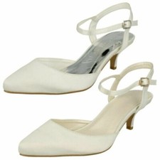 Femmes Anne Michelle Boucle Up