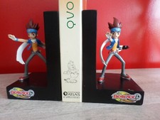 serre livres / Mangas : BEYBLADE Metal Fusion