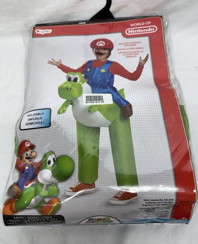 Mario riding yoshi child - yoshi, child's