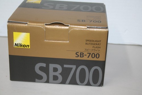 Nikon 700 speedlight - sb-700,