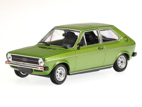 Audi 1975 vert - vert, véhicule