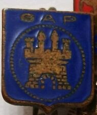 écussons BROCHE ANCIENNE