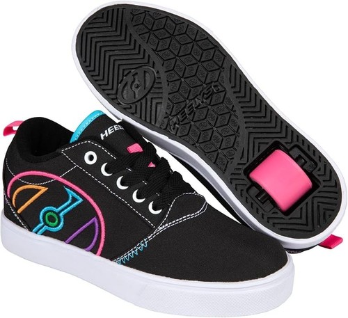 Nwb heelys pro sneakers - nwb,