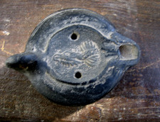 LAMPE A HUILE ROMAINE ZOOMORPHE ANIMAL MARIN