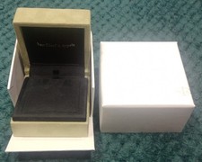 BOITE /BOX/ECRIN VAN CLEEF  & ARPELS POUR COLLIER 