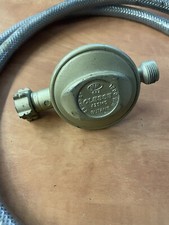 Détendeur Clesse 425MS Butane 28mBar 1800g/H avec tuyaux Gazinox 1.50m