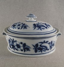 MAGNIFIQUE TERRINE EN PORCELAINE BAYEUX PROBABLE PÉRIODE MORLENT