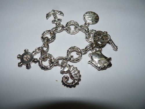 Ancien bracelet eau - eau, de