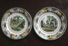 2 ASSIETTES POLYCHROMES DÉCOR