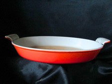Plat four fonte cousances - plat, à
