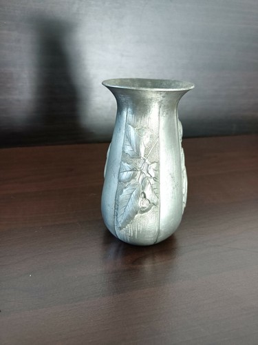 Petit vase étain fin - petit, en