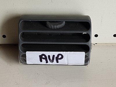 Grille aération avant