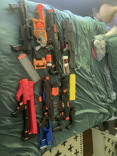 Nerf gun bundle - gun, painted