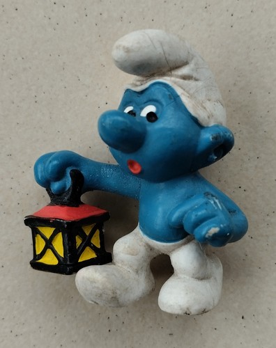 Figurine schtroumpf lanterne - figurine,