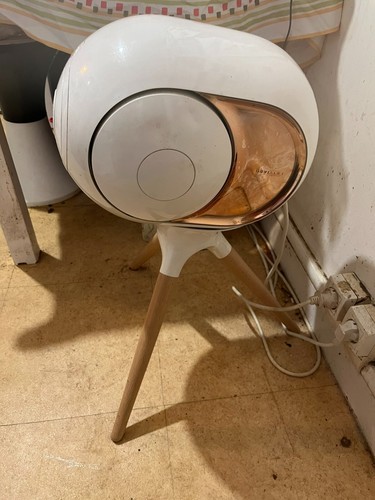 Gold phantom implosive sound - gold,