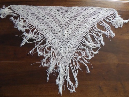 Châle ancien crochet - ancien,, crochet.