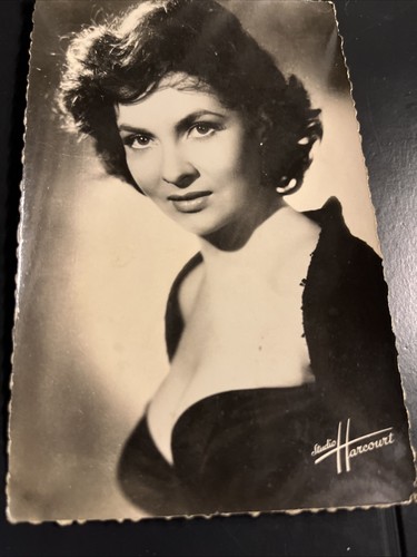 Photo harcourt gina - photo,
