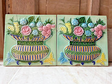 Ancien Fruit Panier Papillons Ciselé Art Nouveau Majolique Carreau Japon Set 2