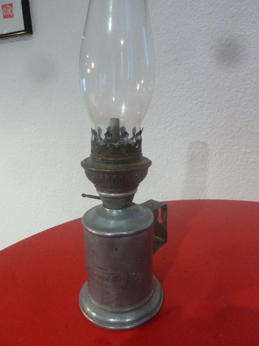 Lampe petrole hirondelle - lampe,