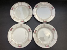 4 assiettes plates en terre de