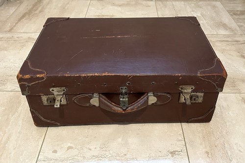 Grande valise ancienne - , marron
