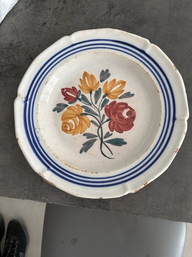 Assiette ancienne décoration