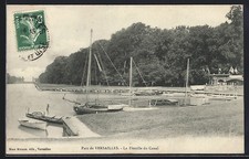 CPA Versailles, La Flottille du Canal dans le parc 
