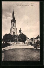 CPA Les Cerqueux sous Passavant, La Place de l´Église 