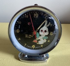 réveil animé « HÉRO »