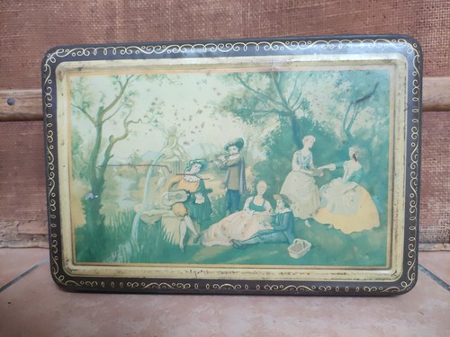 Ancienne boîte métal - boîte, en