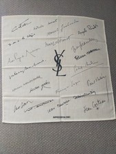POCHETTE MOUCHOIR COTON DMC 20 SIGNATURES D'ECRIVAINS CELEBRES YVES St. LAURENT