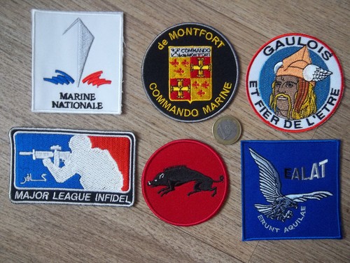 Lot écussons militaire - 6,